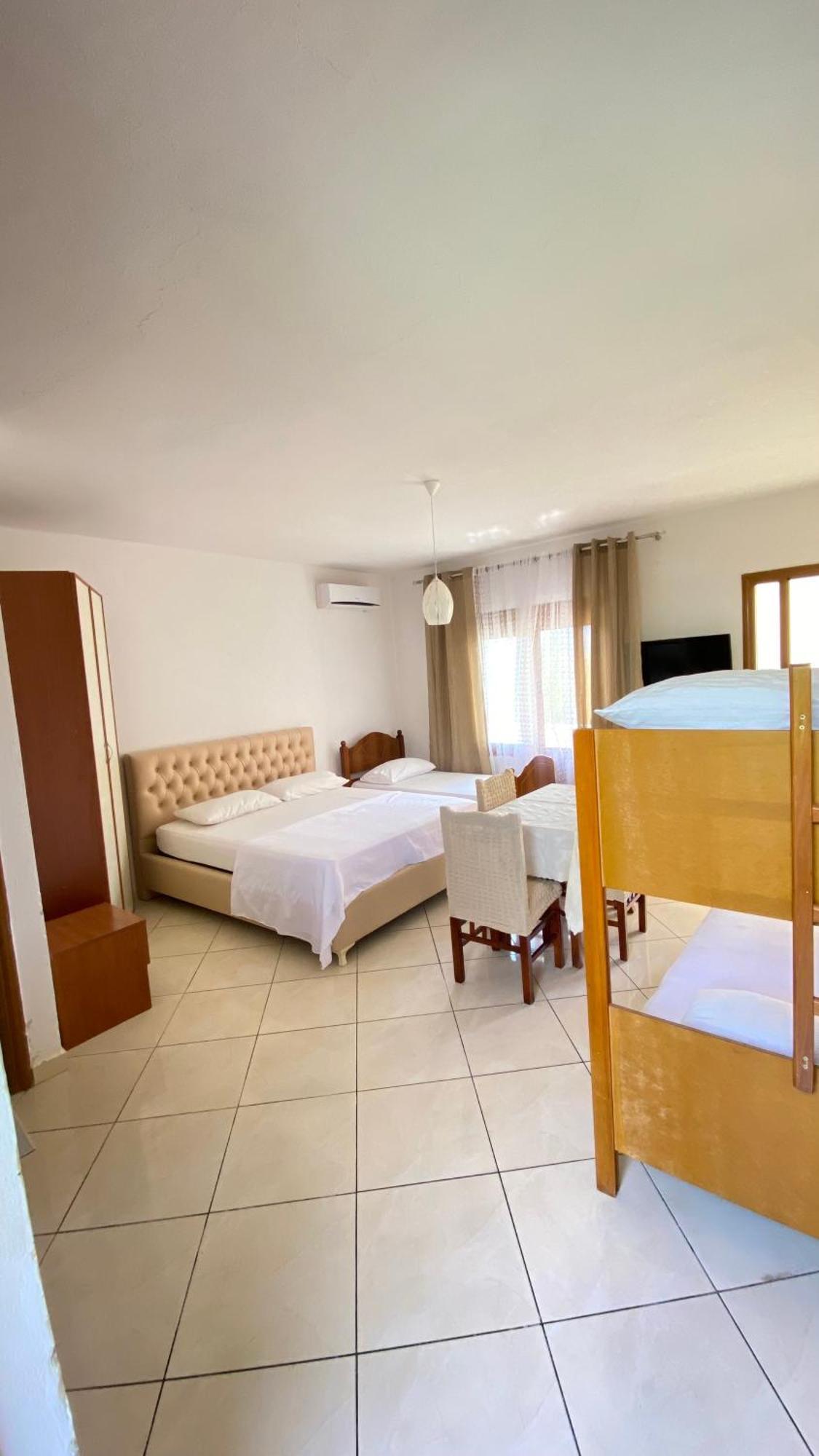 Apartament Radhime Vlore Exterior photo