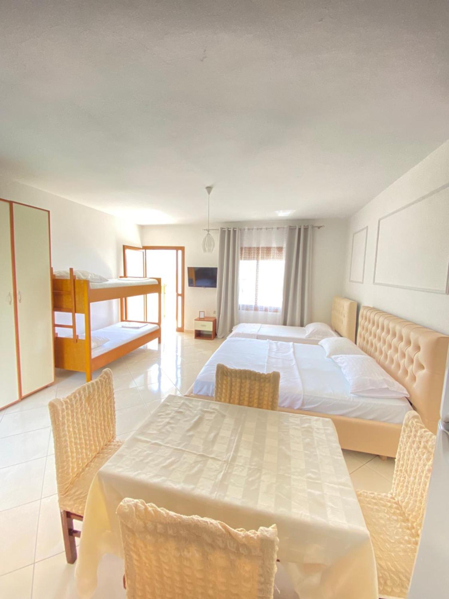 Apartament Radhime Vlore Exterior photo